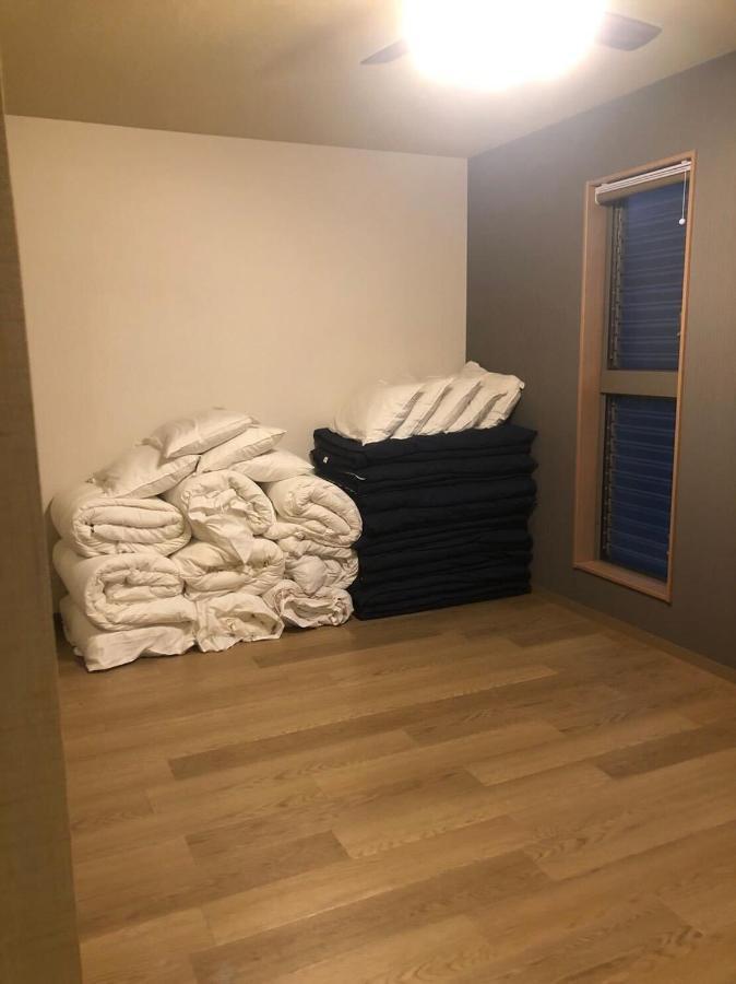 Oyado Gorilla Annex Apartment Osaka Exterior photo